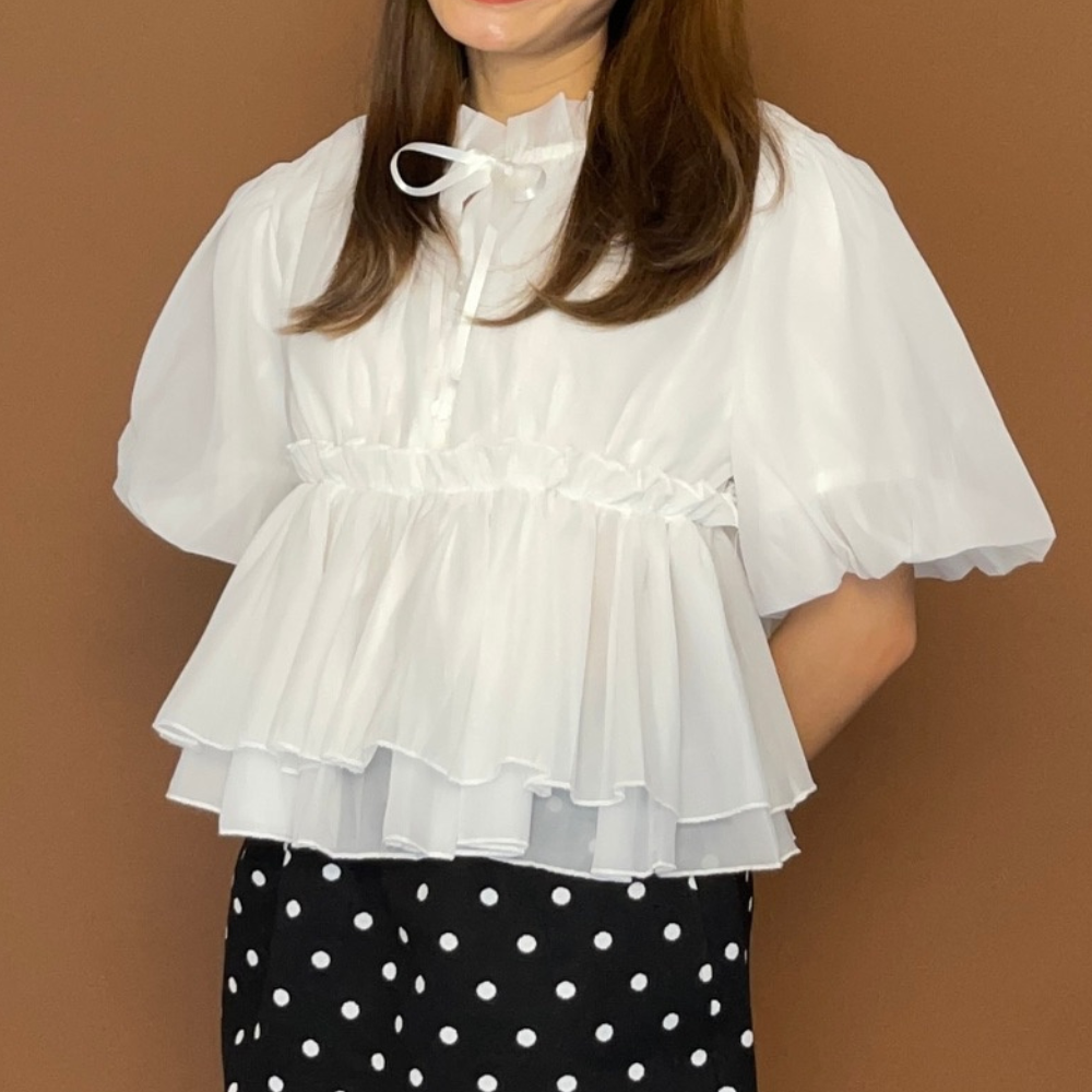 Plissierte Bluse mit Schleife